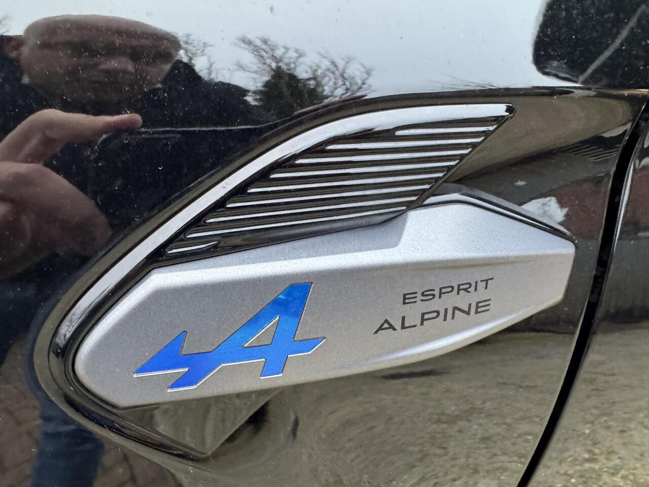 Renault CAPTUR 1.8 E-Tech 160 esprit Alpine+Pack Privilege&L/S!!