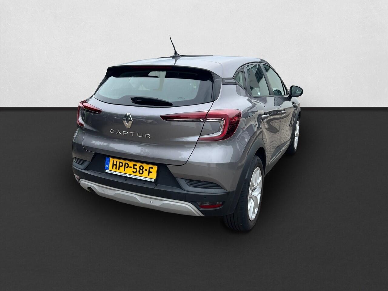 Renault CAPTUR 1.3 TCe 130 Zen EDC AUTOMAAT / STOELVERWARMING / ECC