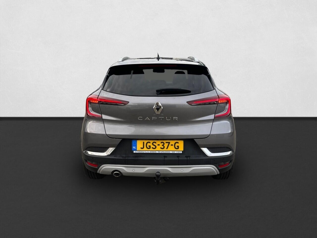 Renault CAPTUR 1.3 TCe 155 Intens EDC AUTOMAAT / NAVI / TREKHAAK