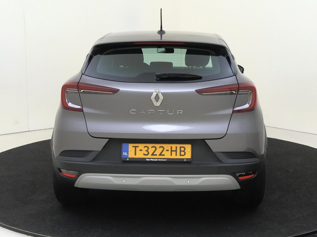 Renault CAPTUR 1.0 TCe 90 PK evolution Navigatie | Apple CarPlay | Parkeersensoren | Cruise Control |
