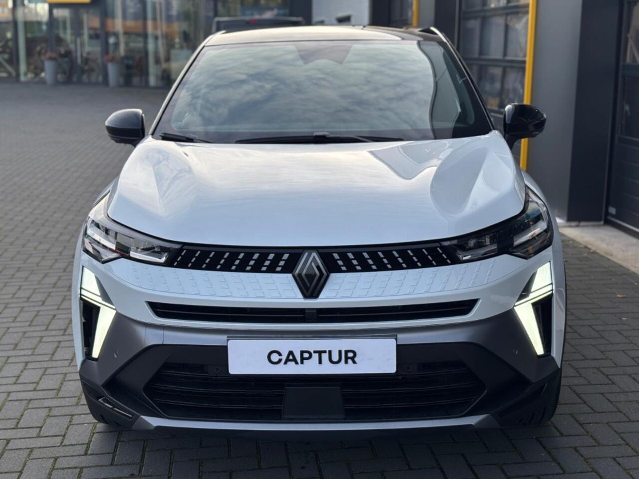 Renault CAPTUR Esprit Alpine Full Hybrid E-Tech 160 Pack PrivilÃ?ge