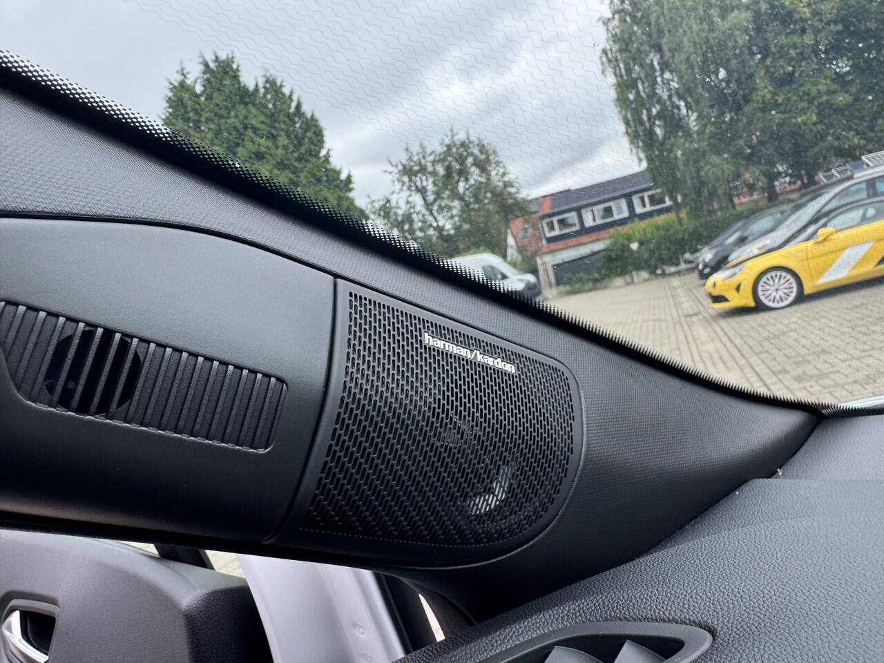 Renault CAPTUR 1.6 E-Tech full hybrid 145 esprit Alpine, schuifdak, harman kardon