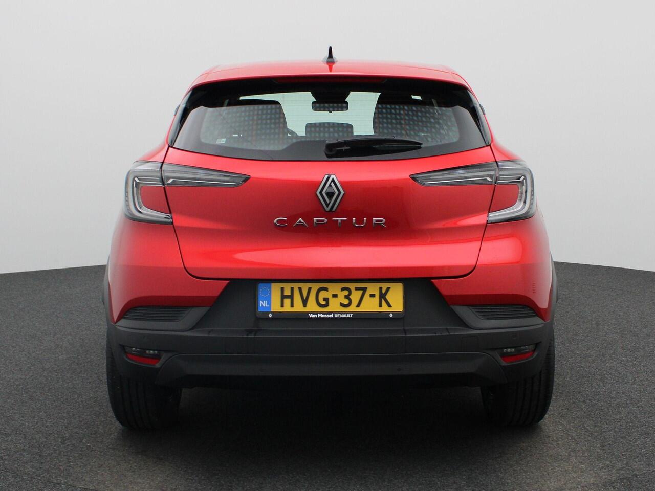 Renault CAPTUR 1.3 mild hybrid 160 evolution | Pack Winter | Camera | PDC Achter | LED Pure Vision | Cruise Control & Snelheidsbegrenzer | Draadloze Apple Carplay & Android Auto | Climate Control | Haaienvin-antenne | Hoogglans LMV "17 |