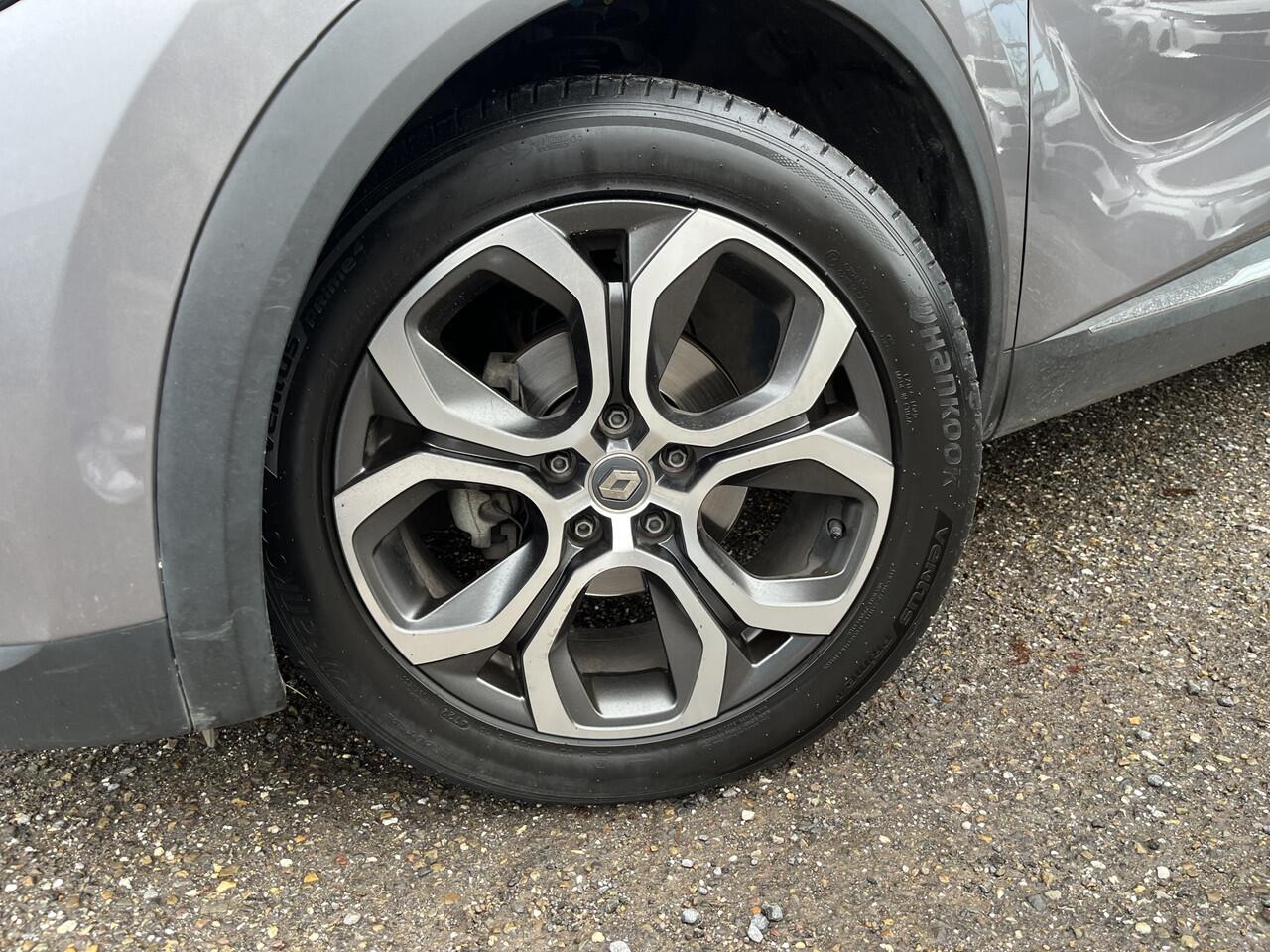 Renault CAPTUR 1.3 TCe 130 Intens // FULL LED // KEYLESS // HALF LEDER // CRUISE // CAMERA+SENSOREN // NAVI+CARPLAY //