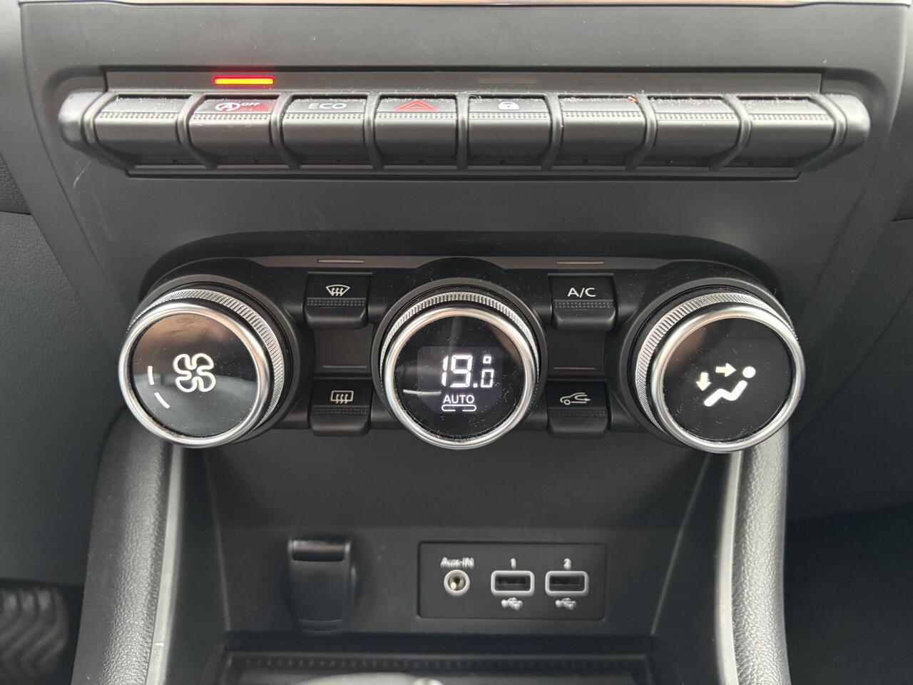 Renault CAPTUR 1.3 TCe 140 Intens | Navigatie | Automaat |