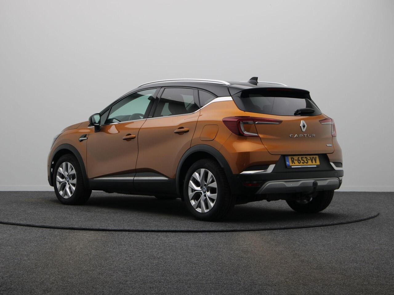 Renault CAPTUR 160pk E-Tech Phev Intens | Dealer Onderhouden | 1e Eigenaar! | Trekhaak | 85% accu score | Digitale Cockpit |