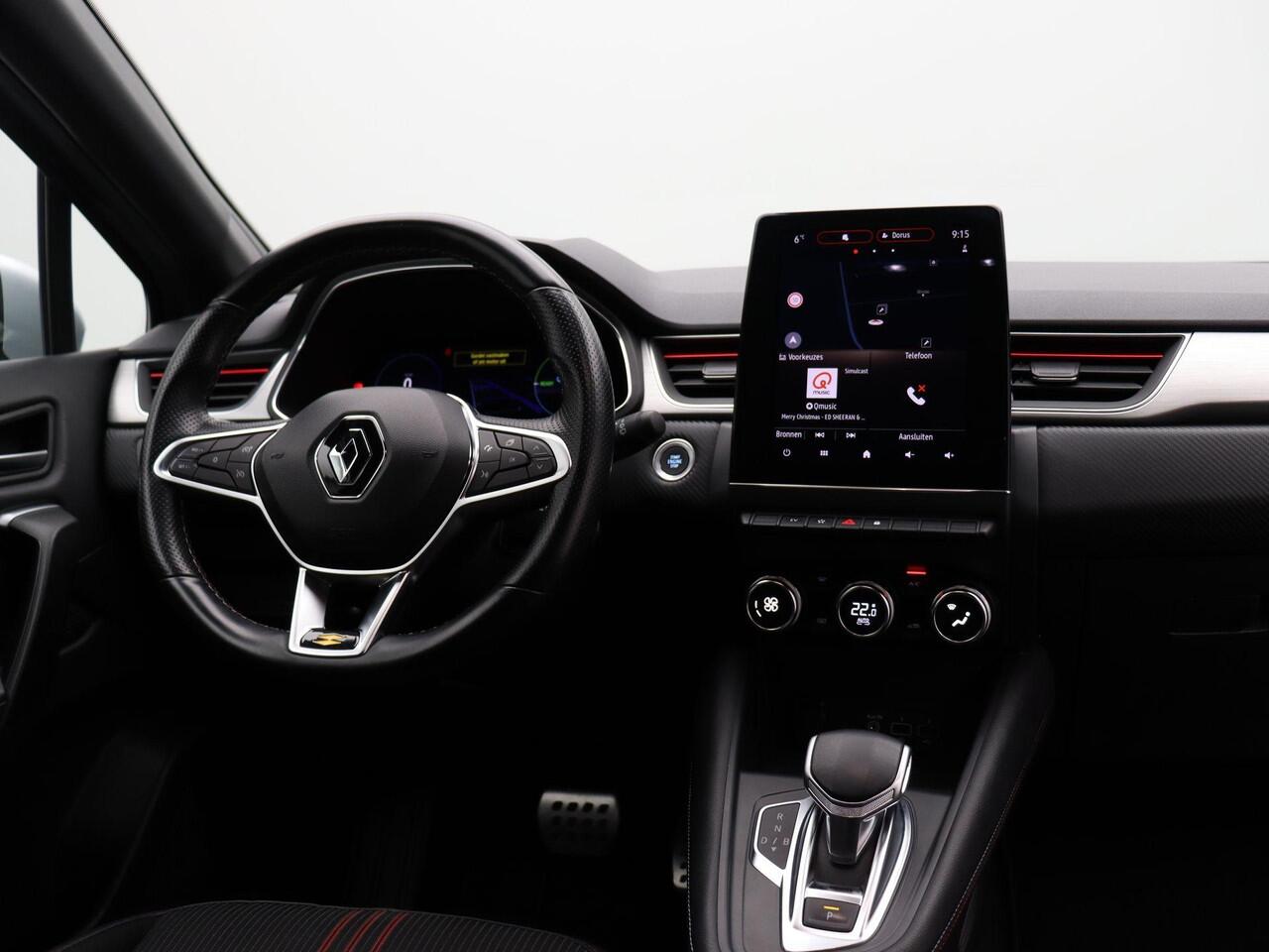 Renault CAPTUR 1.6 E-Tech Plug-in Hybrid 160 R.S. Line | Trekhaak | Elek. bedienbaar Schuif/Kantel dak | Parkeersensoren voor en achter | Achteruitrijcamera |