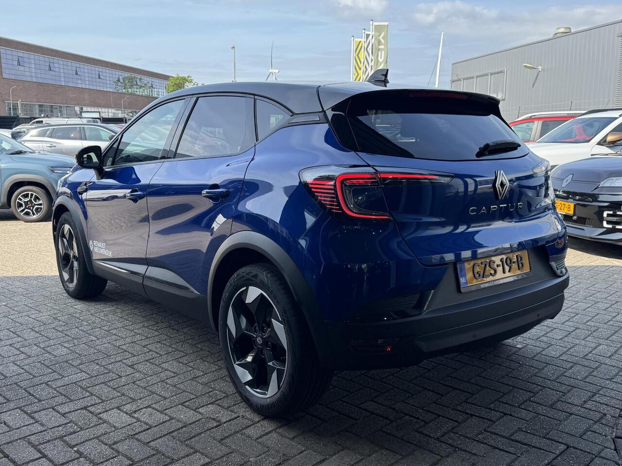 Renault CAPTUR 1.0 TCe 90 techno / NAVIGATIE INC. APPLE & ANDROID AUTO / STOEL & STUURWIELVERWARMING / CLIMATE CONTROL /