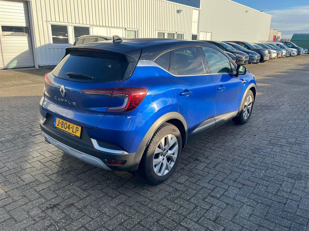 Renault CAPTUR 1.3 TCe 130 Intens cruise control adaptief | stuurwiel verwarmd | trekhaak