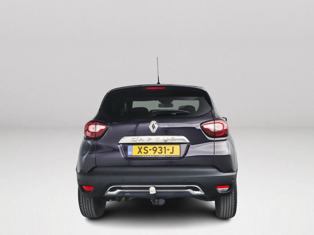 Renault CAPTUR TCe Aut. Initiale Paris | Panoramadak | Bose Audio | Parkeercamera | Trekhaak | Stoelverwarming