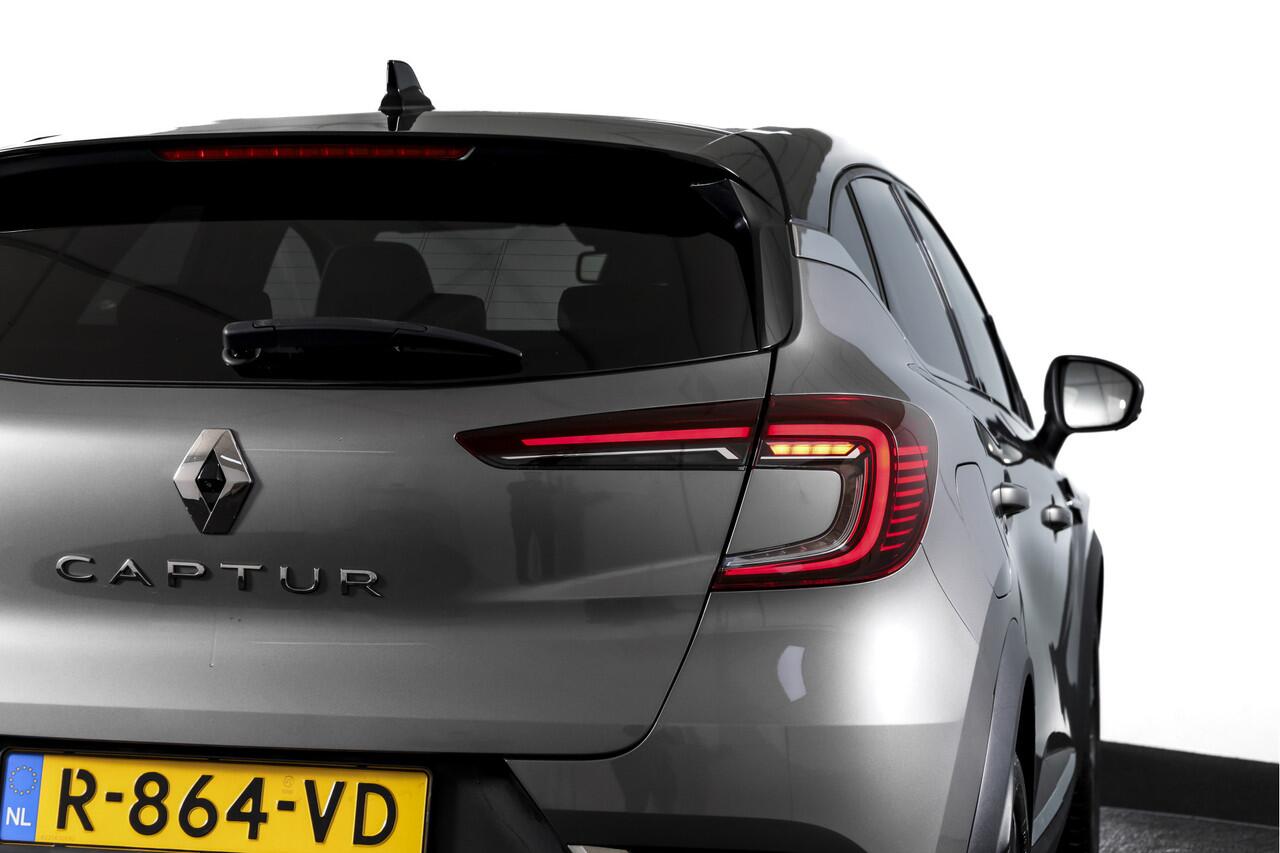 Renault CAPTUR 1.3 TCe 130 Intens 130 PK - Automaat | Dig. Cockpit | Cruise | PDC | Camera | NAV + App. Connect | ECC | Afn. Trekhaak | DAB | LM 18" |