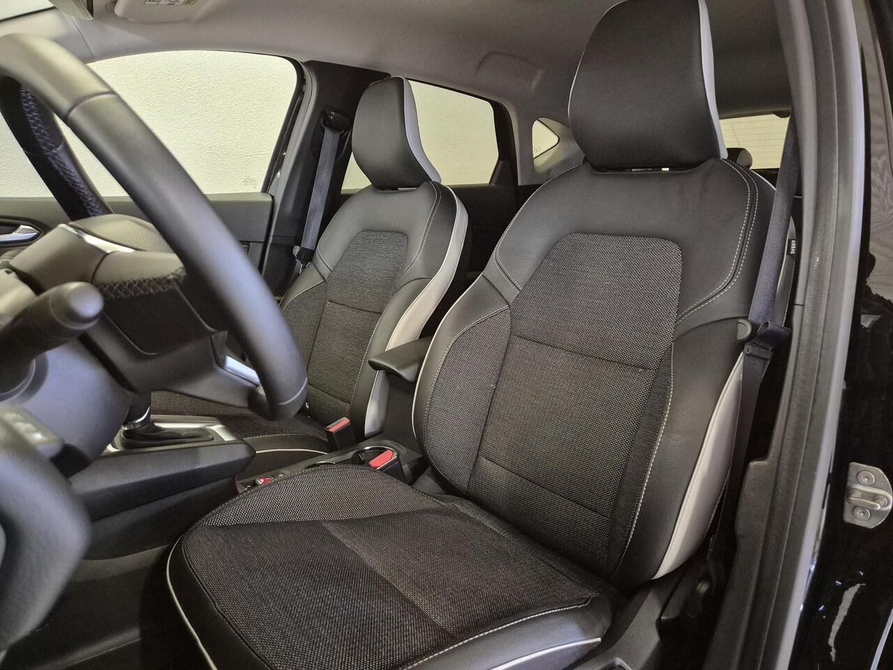 Renault CAPTUR 1.6 E-Tech full hybrid 145 Techno | Apple CarPlay / Android Auto navigatie | Achteruitrijcamera | Parkeersensoren |