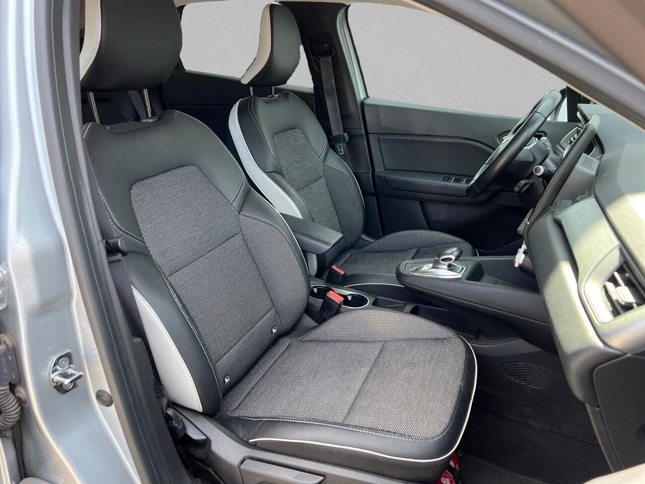 Renault CAPTUR 1.6 E-Tech Plug-in Hybrid 160 Intens AUTOMAAT / NAVI / CRUISE / TREKHAAK