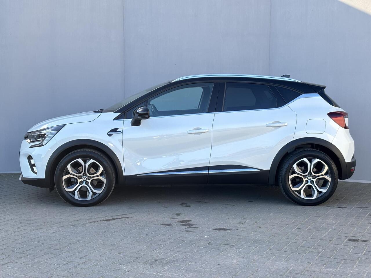 Renault CAPTUR 1.6 E-Tech Plug-in Hybrid 160 Intens Automaat / Stuur- en stoelverwarming / Navigatie groot scherm / Achteruitrijcamera / Apple Carplay Android / 18" LM wielen /