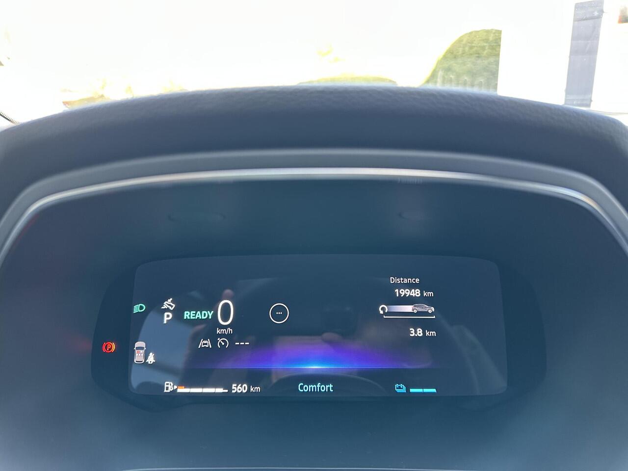 Renault CAPTUR 1.6 E-Tech full hybrid 145 techno | Full screen multimediasysteem | Apple carplay & Android auto | Two-tone kleur | Google built-in | Stoel en stuur verwarming |