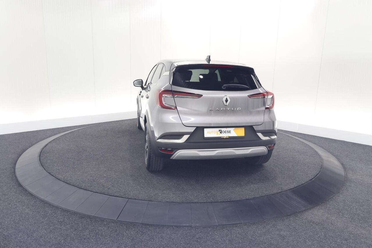 Renault CAPTUR TCe 90 Intens | Camera | Parkeersensoren | Navigatie | 18 Inch Velgen
