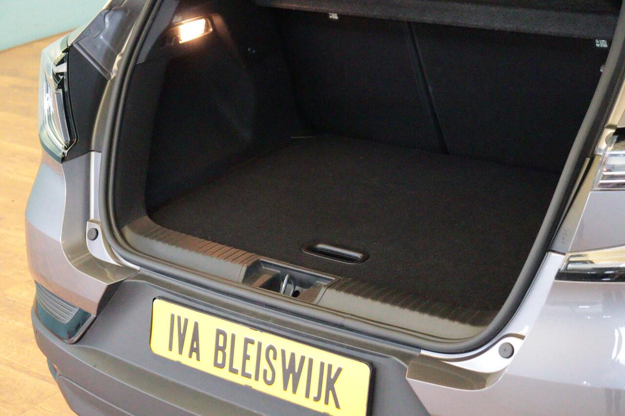 Renault CAPTUR 1.3 mild hybrid 160 Techno | NAVI | CLIMA | CAMERA + PDC | ADAP CRUISE | STUUR/STOELVERW |