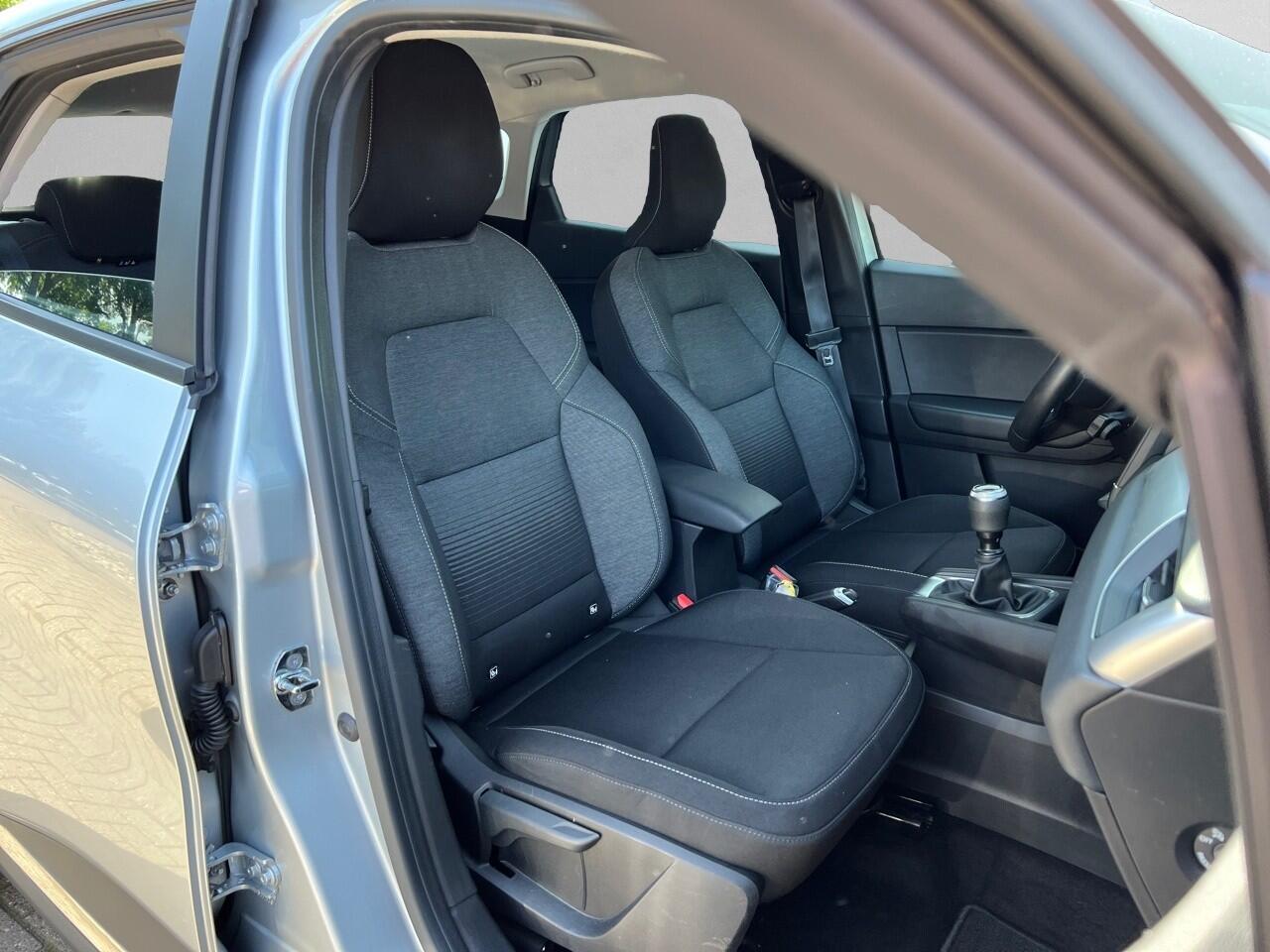 Renault CAPTUR 1.0 TCe 100 Zen / CAMERA / TREKHAAK / CRUISE / CAMERA ACHTERUITRIJCAMERA / KEYLESS / CRUISE CONTROL