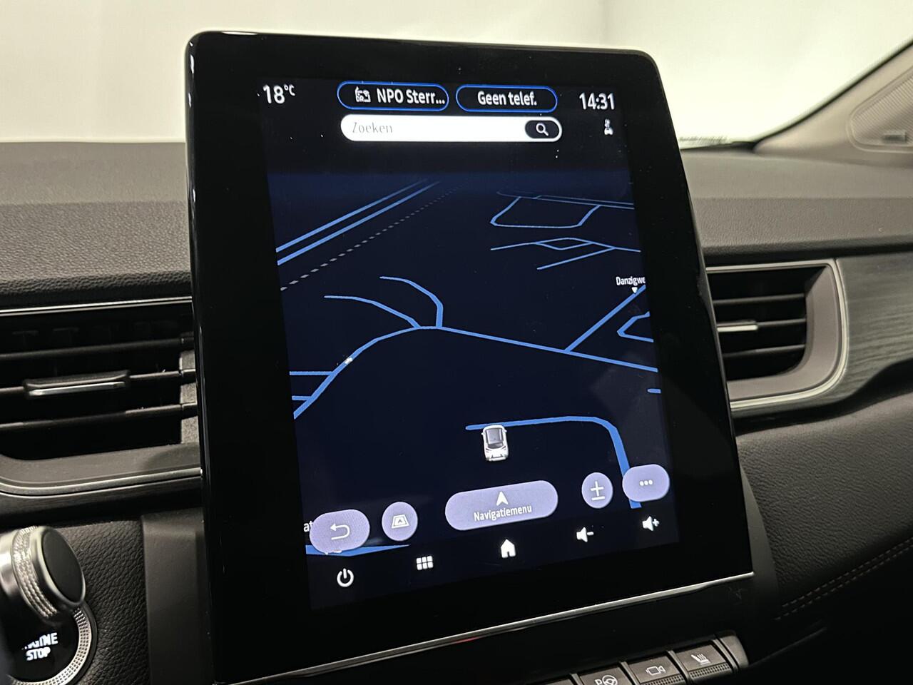 Renault CAPTUR 1.3 TCe 130 EDC Initiale Paris | Leder | Navigatie 9,3" | Climate Control | Cruise Control | Lichtmetalen velgen 18" | Apple Carplay/Android Aut