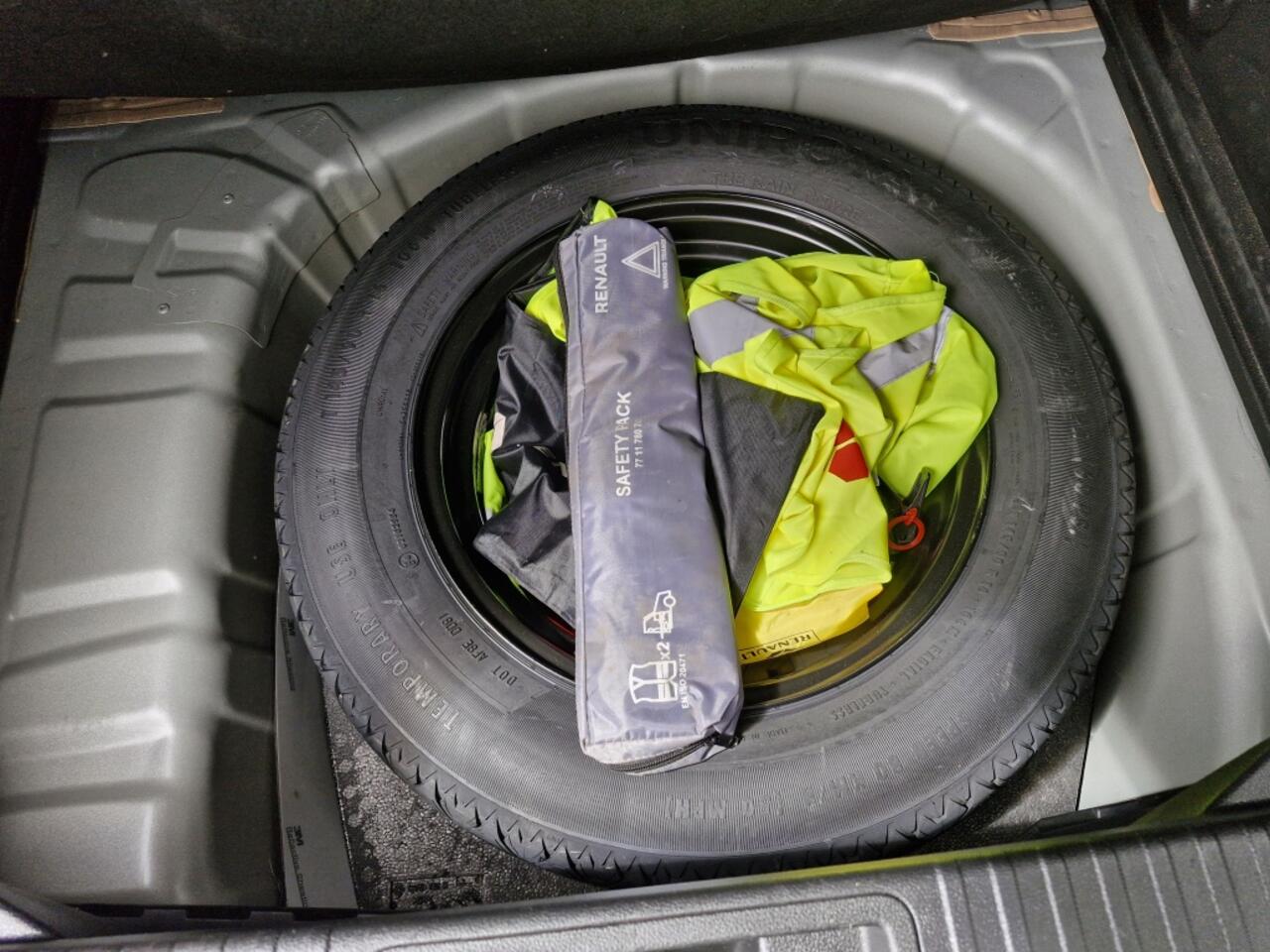 Renault CAPTUR 1.3 TCe Intens Automaat