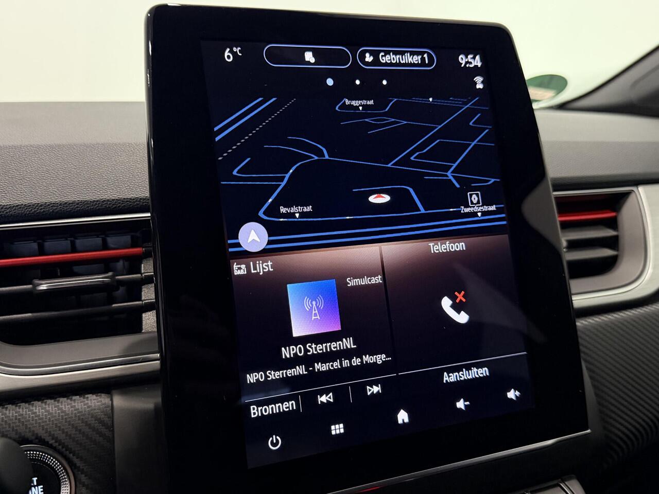 Renault CAPTUR 1.0 TCe 90 R.S. Line | Navigatie 9,3" | Trekhaak | All season banden | Apple Carplay/Android Auto