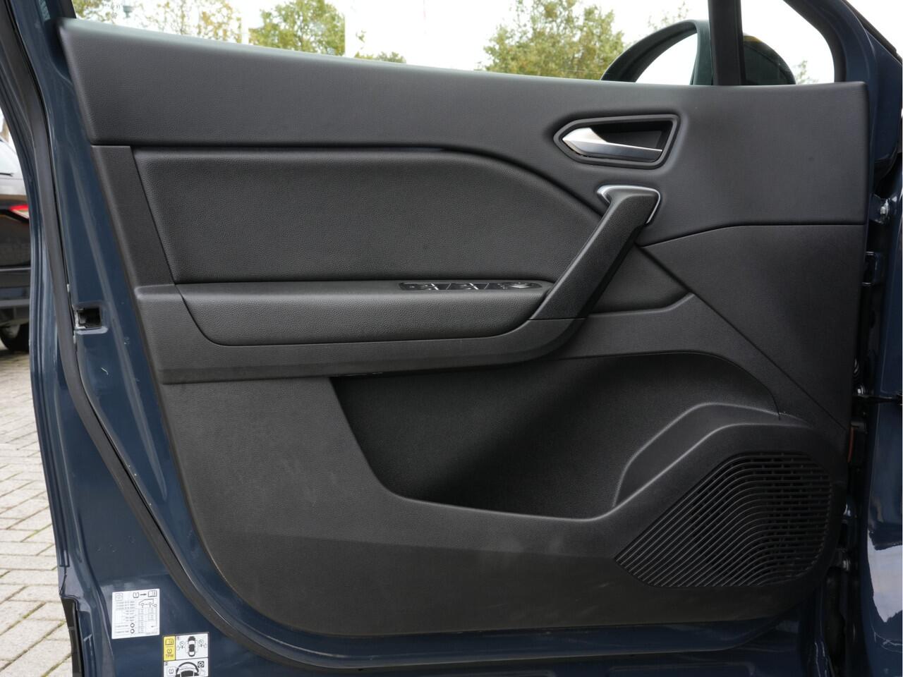 Renault CAPTUR 1.3 TCe 130 Automaat Intens | Climate Control | LED | Android/Apple Carplay