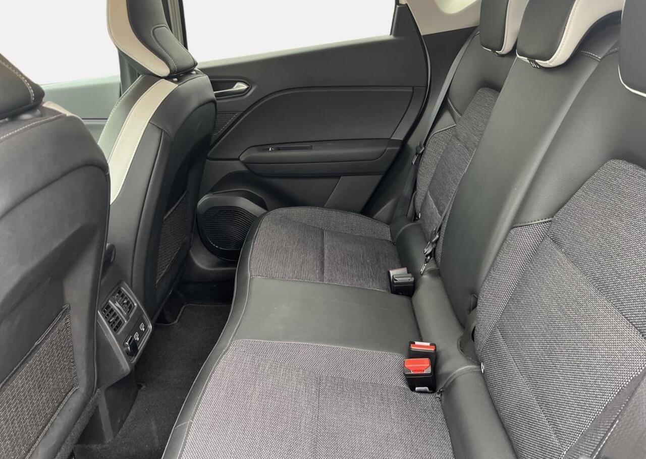 Renault CAPTUR 1.0 TCe 100 Intens