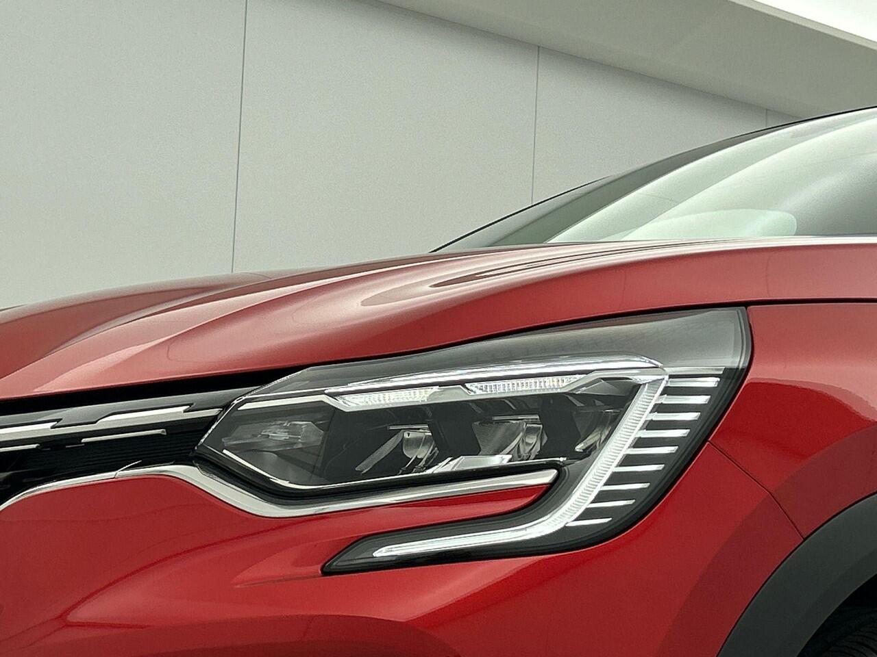 Renault CAPTUR 1.0 TCe Techno 90PK | Navigatie 9,3'' | Stoel en Stuurverwarming | Achteruitrijcamera | Climate Control | Parkeersensoren | Carplay | Lichtmetalen velgen 17"