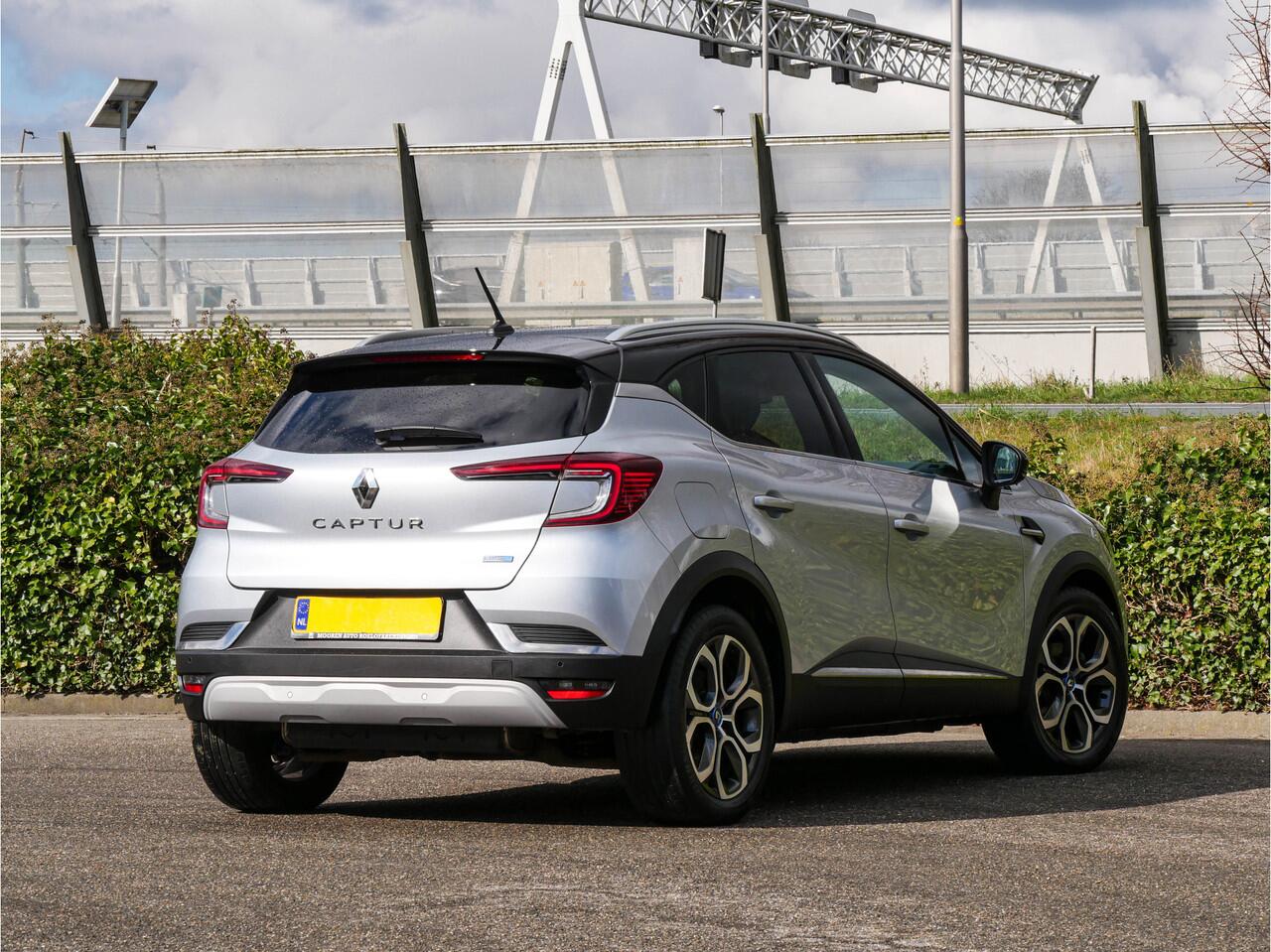 Renault CAPTUR 1.6 E-Tech Plug-in Hybrid 160 Intens | CAMERA | CARPLAY | NAVIGATIE |