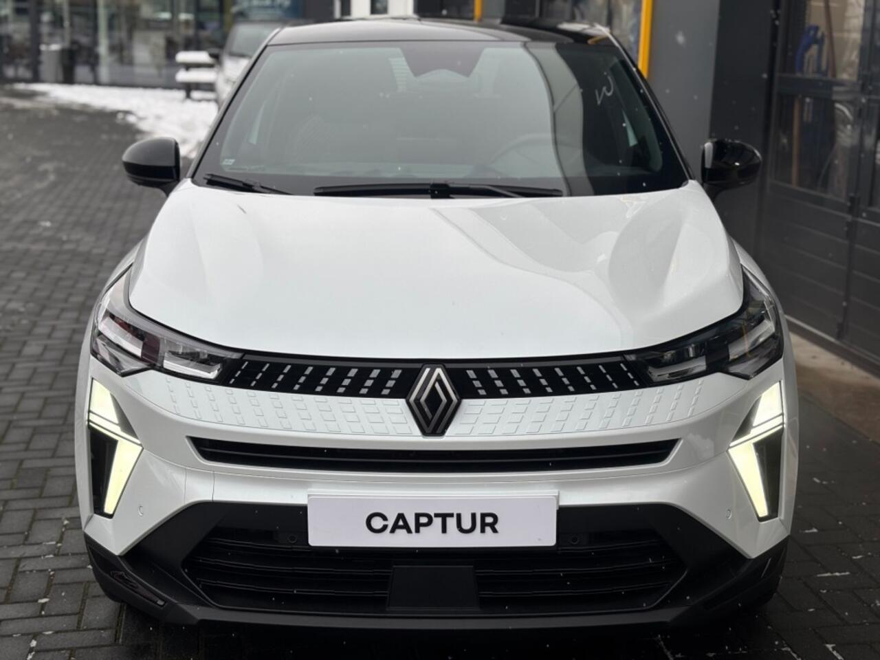 Renault CAPTUR Techno Full Hybrid E-Tech 160 Pack Winter