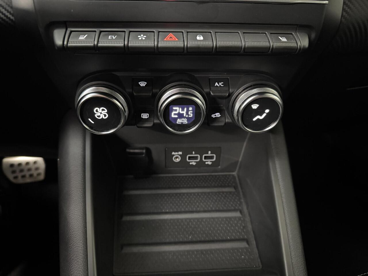 Renault CAPTUR 1.6 E-Tech Plug-in Hybrid 160 R.S. Line | Navigatie | Cruise control adaptief | Stoel + stuurverwarming | Camera |