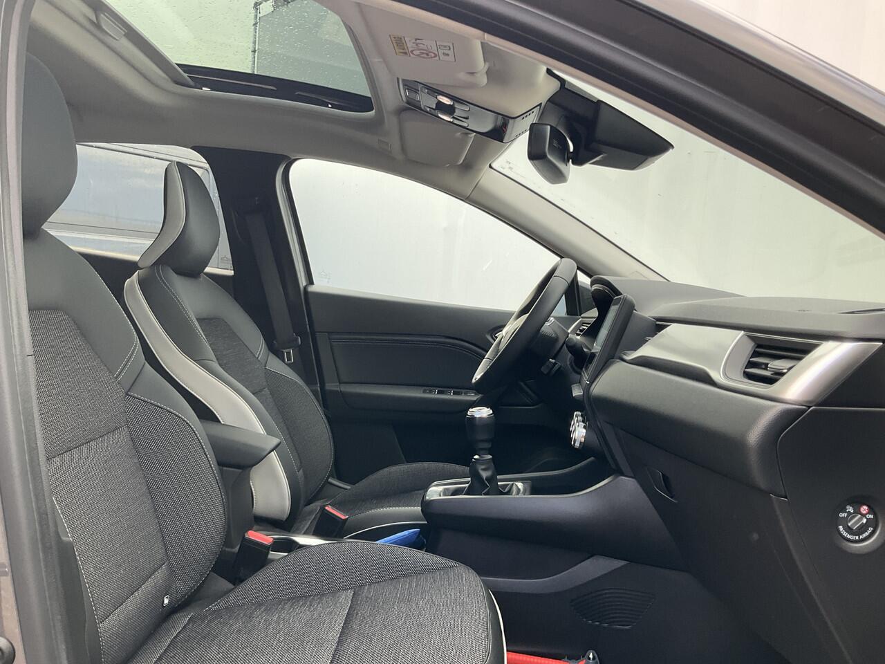 Renault CAPTUR 1.0 TCe 90 techno Panoramadak Adapt.Cruise Nav/Cam Orig.NL