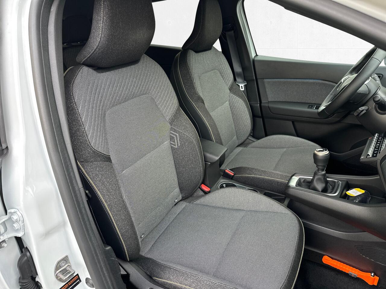 Renault CAPTUR 1.3 mild hybrid 140 techno GROOT NAVI / TREKHAAK / CAMERA / PDC