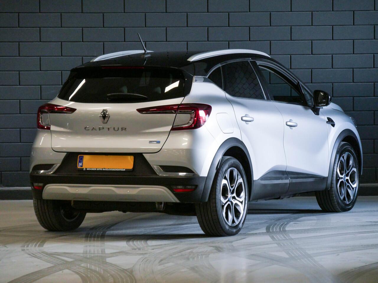 Renault CAPTUR 1.6 E-Tech Plug-in Hybrid 160 Intens | CAMERA | CARPLAY | NAVIGATIE |