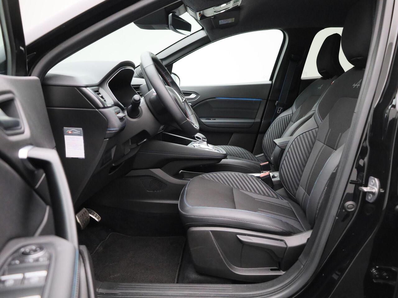 Renault CAPTUR 1.6 E-Tech full hybrid 145PK esprit Alpine | Harman Kardon Audio | Stuurverwarming | 360 Camera | Google Navigatie | 19'' Lichtmetalen Velgen | Apple CarPlay & Android Auto