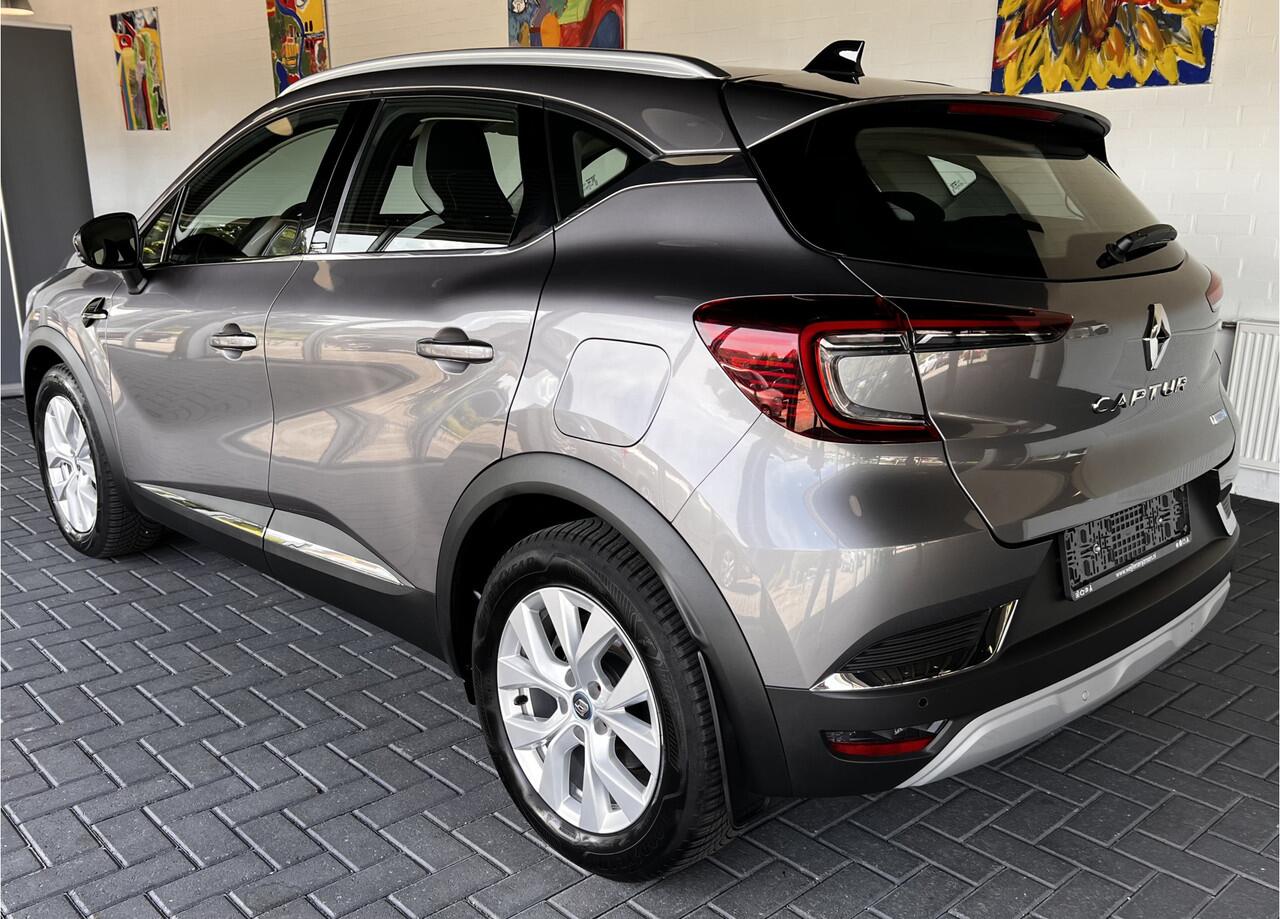 Renault CAPTUR 1.6 E-Tech Plug-in Hybrid 160 Intens / BOSE / Stoelverwarming / Camera / Carplay