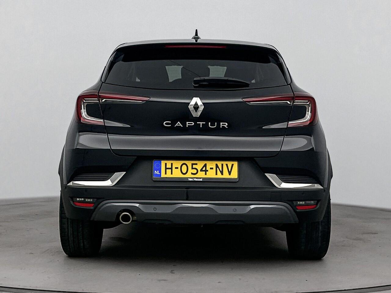 Renault CAPTUR 1.3 TCe 130Pk Initiale Paris | Navigatie | Apple & Android Carplay | 360 Camera | Parkeersensoren Voor & Achter | Stoel & Stuurverwarming | Adaptieve Cruise Control | Keyless Entry | Privacy Glass |