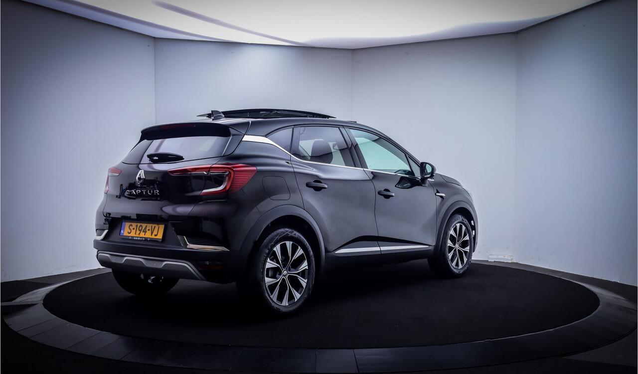 Renault CAPTUR 1.3T 140PK Techno PANO | FULL LED | CAMERA | CARPLAY | DAB+ | NAVI | KEYLESS
