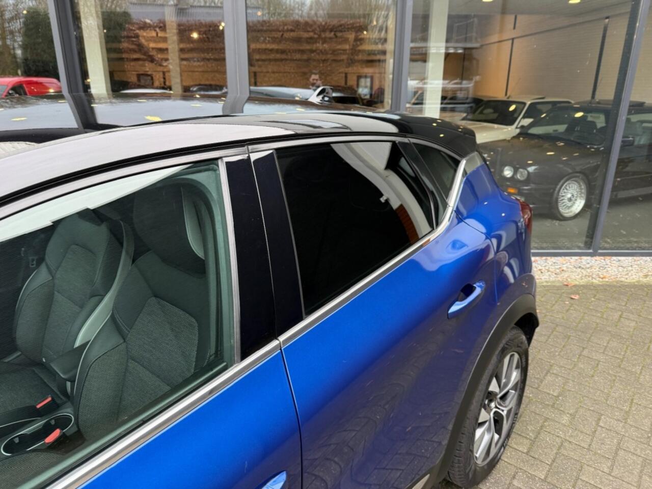 Renault CAPTUR 1.0 TCE Intens,LED,Keyless,Lane Ass.,Clima,Trekhk afn,Navi,Cruise