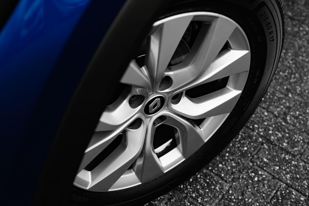 Renault CAPTUR 1.0 TCe 90 Intens | navigatie | parkeersensoren voor en achter | camera