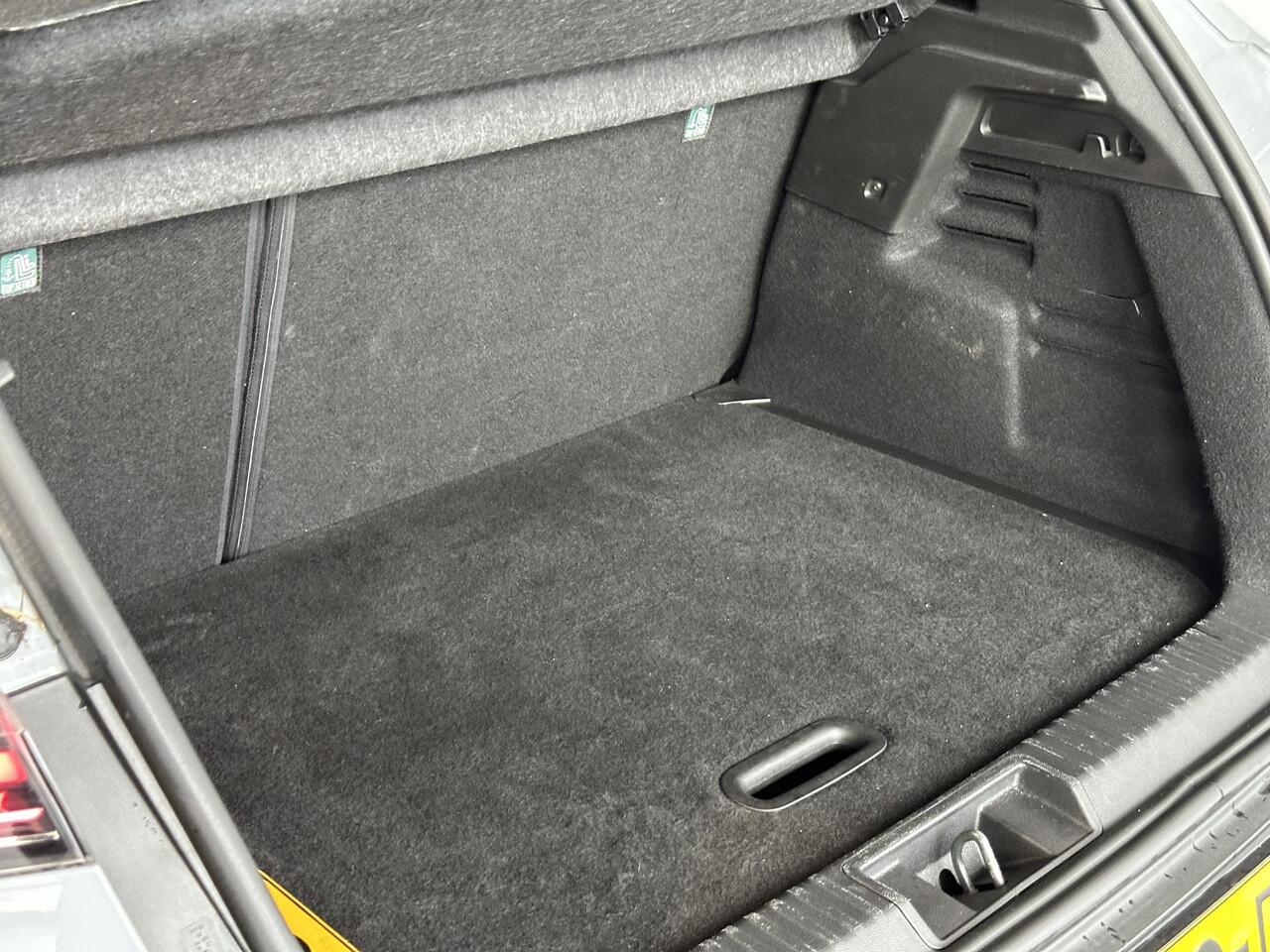 Renault CAPTUR 1.6 E-Tech full hybrid 145 esprit Alpine | 360° CAMERA | ADAPTIVE CRUISECONTROL | H&K AUDIOSYSTEEM | BLIS