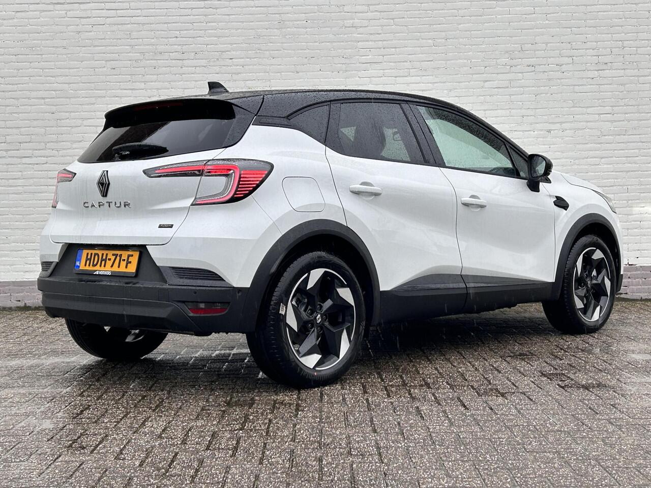 Renault CAPTUR 1.6 E-Tech full hybrid 145 techno / 360 Graden Camera / Google Navigatie / Apple Carplay & Android Auto / Climate Control / Cruise Control /