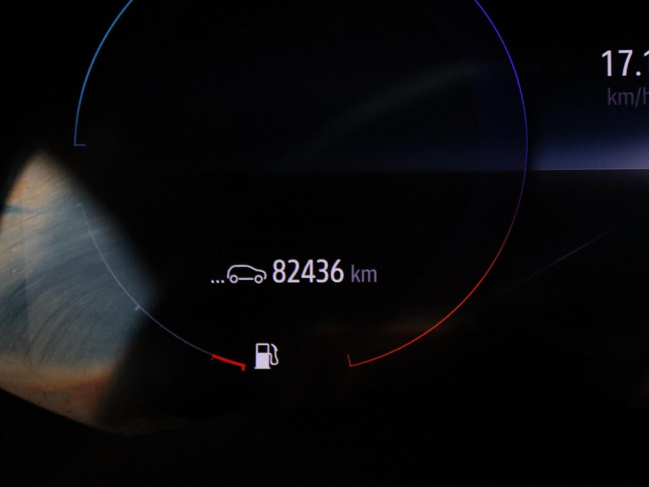 Renault CAPTUR E-Tech Plug-in Hybrid 160pk Intens Automaat Camera | Cruise | Navi | Parkeersens. v+a