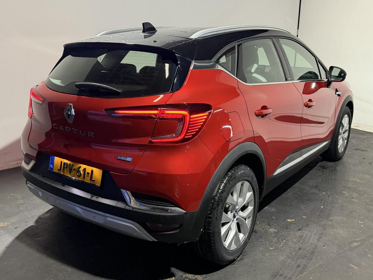 Renault CAPTUR 1.6 E-Tech Plug-in Hybrid 160 Business