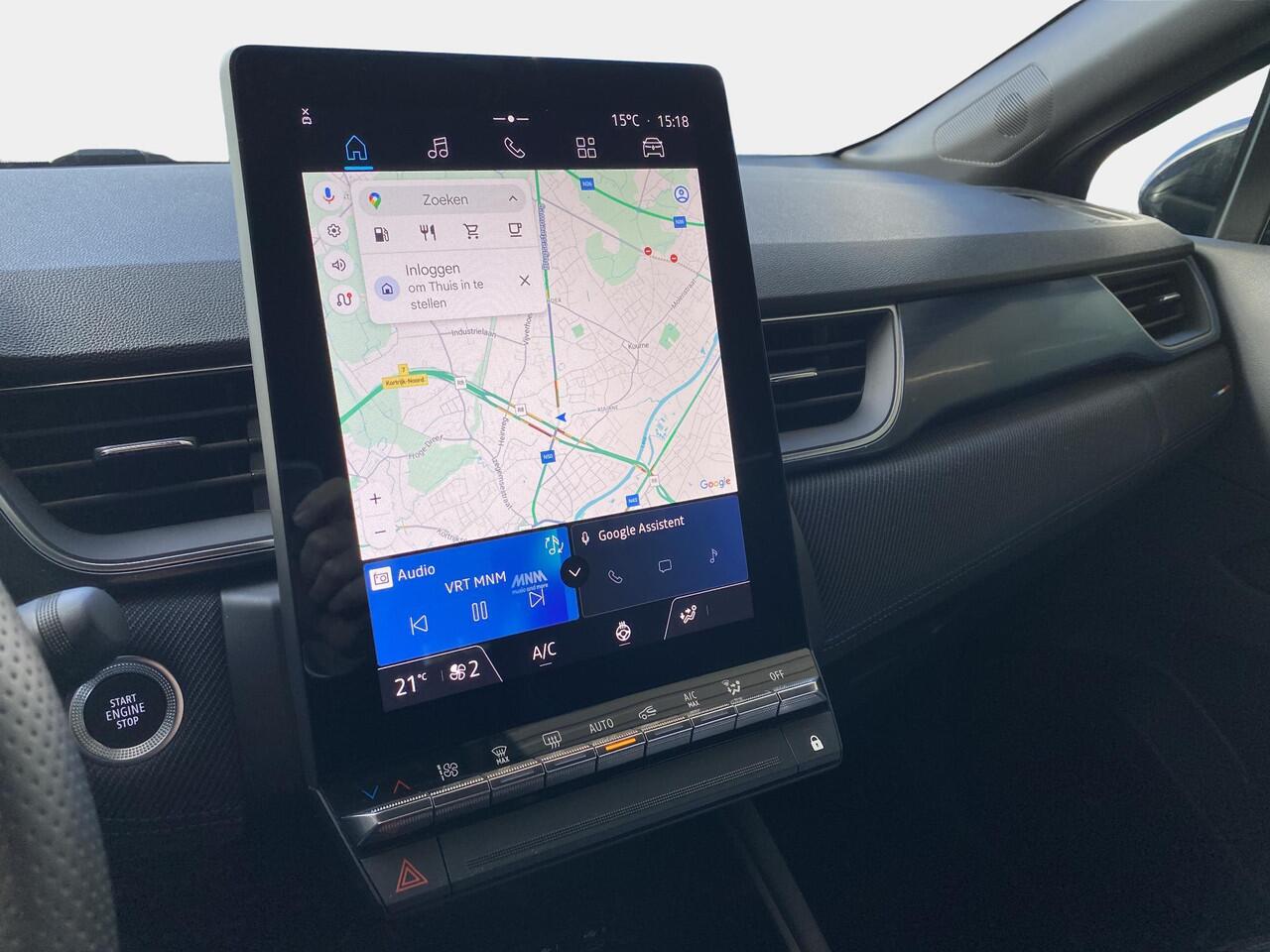 Renault CAPTUR Esprit Alpine E-Tech Full Hybrid 145 | Navigatie | Apple & Android Carplay | Parkeersensoren Voor & Achter | Achteruitrijcamera | Adaptieve Cruise Control | Climate Control | Keyless Entry | Privacy Glass |