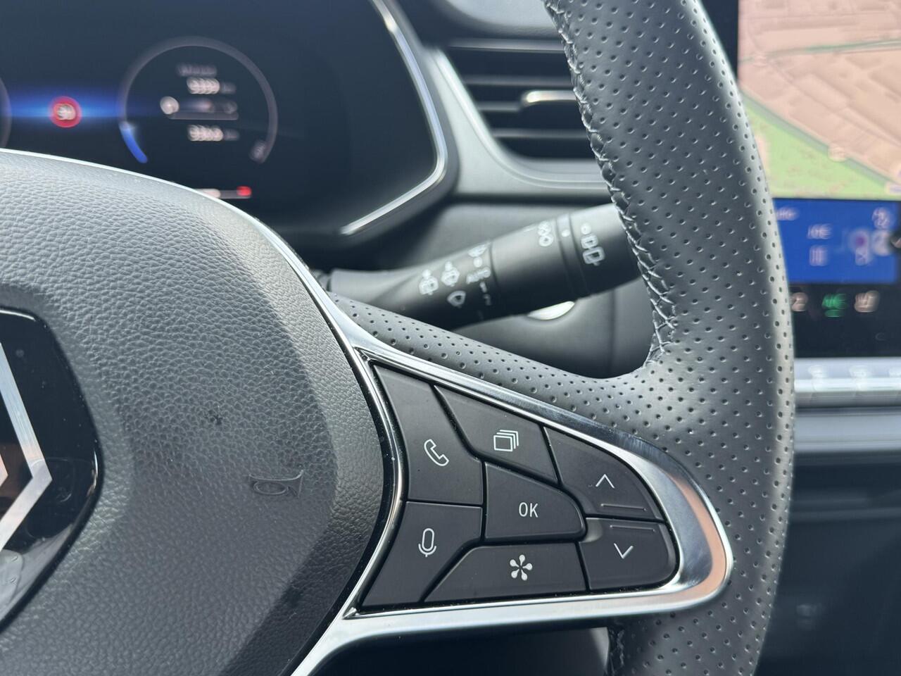 Renault CAPTUR 1.0 TCe 90 techno / NAVIGATIE INC. APPLE & ANDROID AUTO / STOEL & STUURWIELVERWARMING / CLIMATE CONTROL /