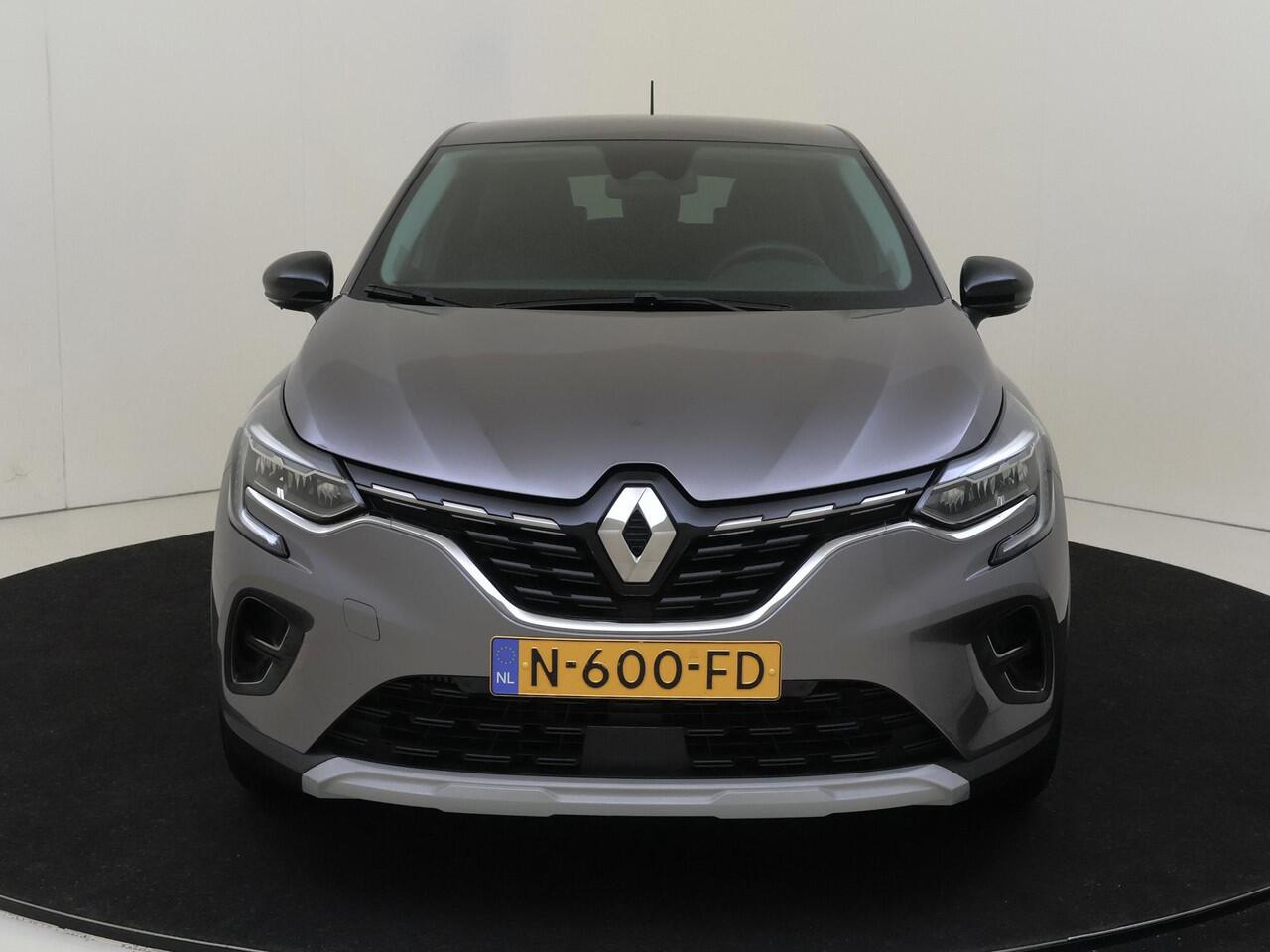 Renault CAPTUR 1.0 TCe 100 Bi-Fuel Intens LPG | Navigatie | Cruise & Climate Control | Achteruitrijcamera | PDC voor & achter | Privacy Glass | LM Velgen |