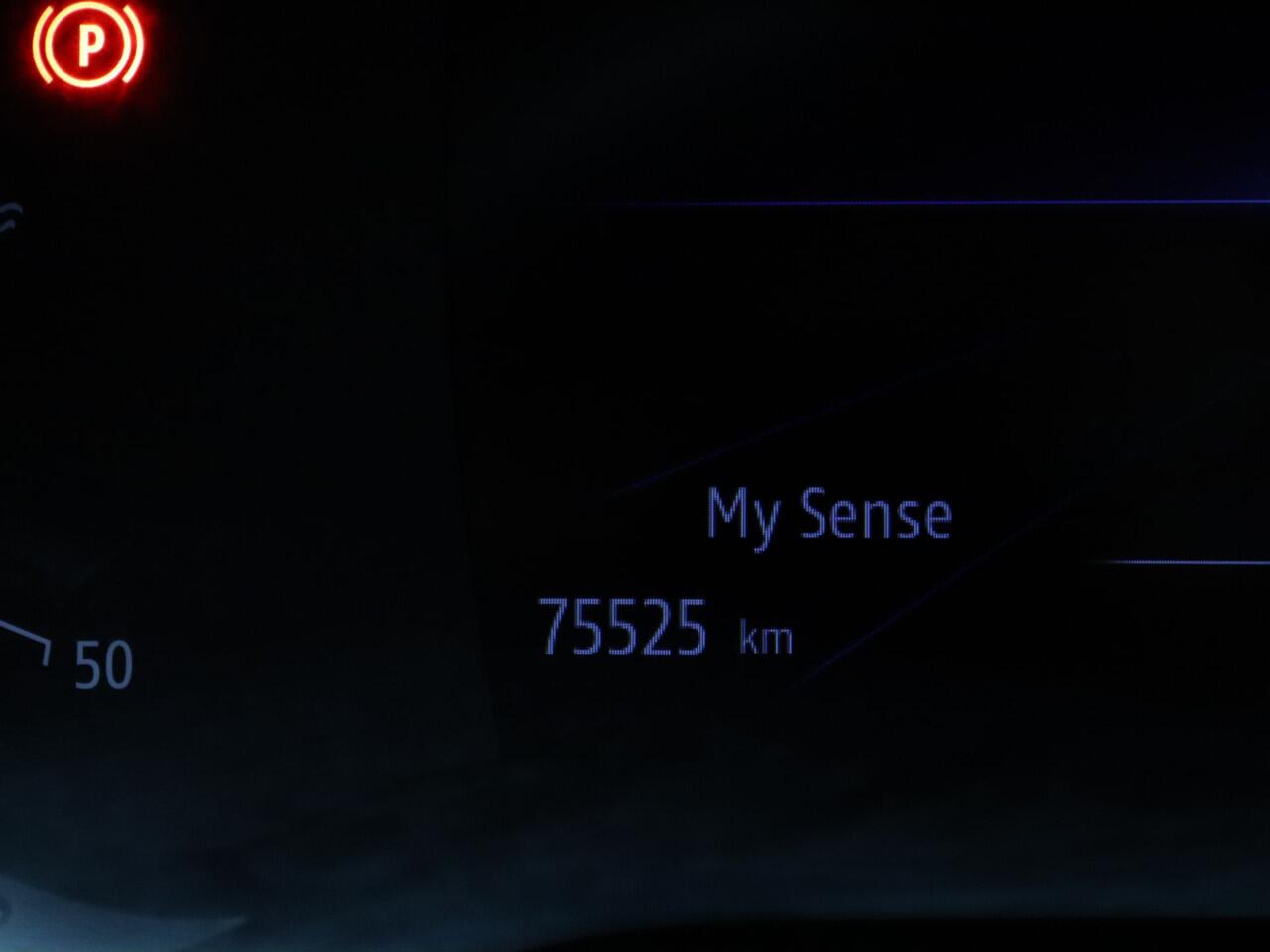 Renault CAPTUR 100pk TCe Intens Airco | Cruise | Parkeersens. achter | 17"