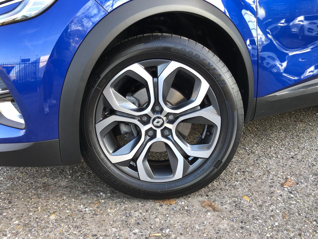 Renault CAPTUR 1.6 E-Tech hybrid 145 Techno // FULL LED // NAVI + CARPLAY // CAMERA // HALF-LEDER // PDC V+A