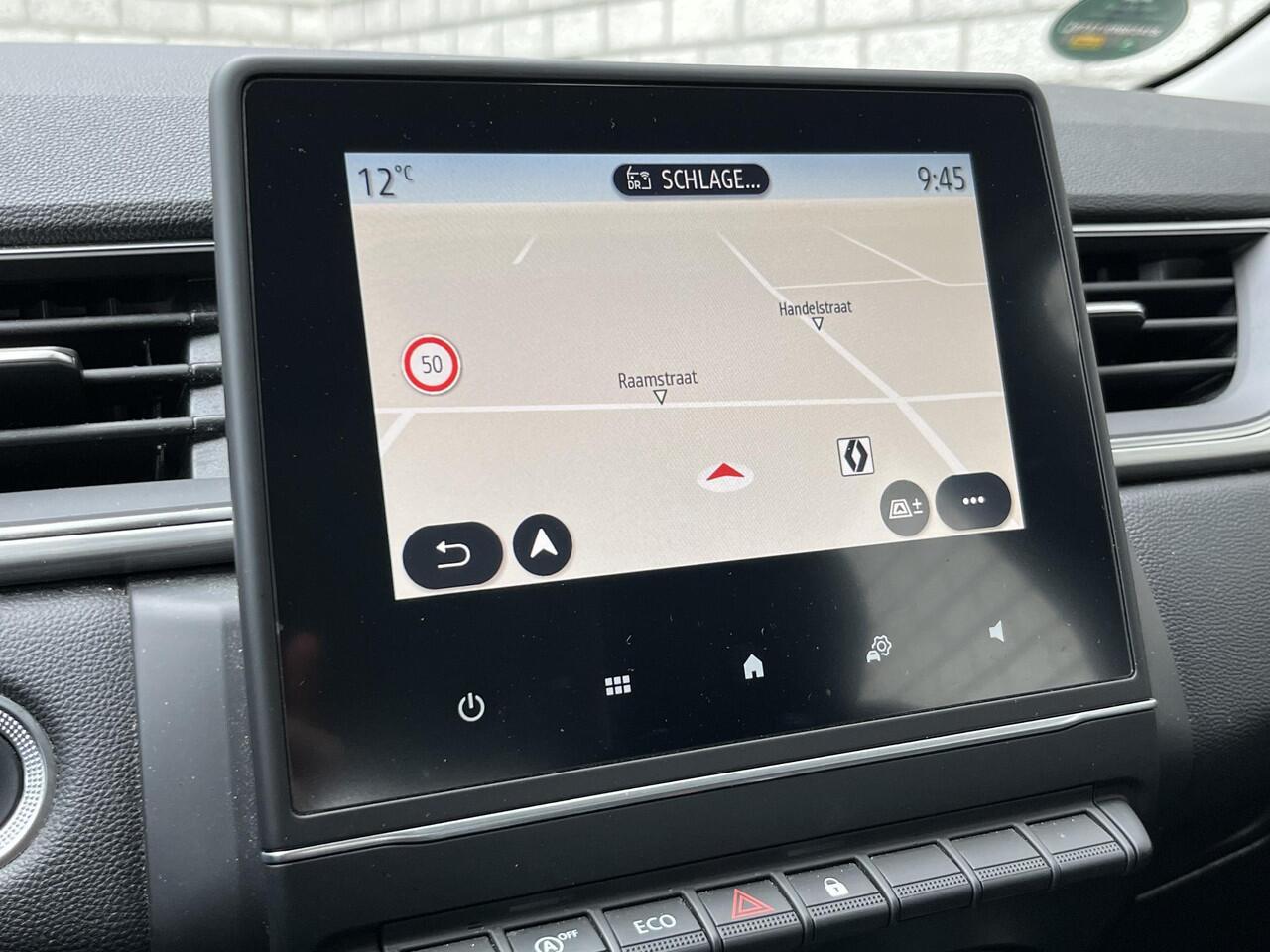 Renault CAPTUR 1.3 TCe 155 Intens | Apple CarPlay / Android Auto | Parkeersensoren achter | Navigatie |